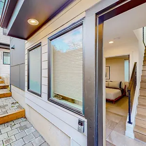  Holiday home Northlake Nirvana United States